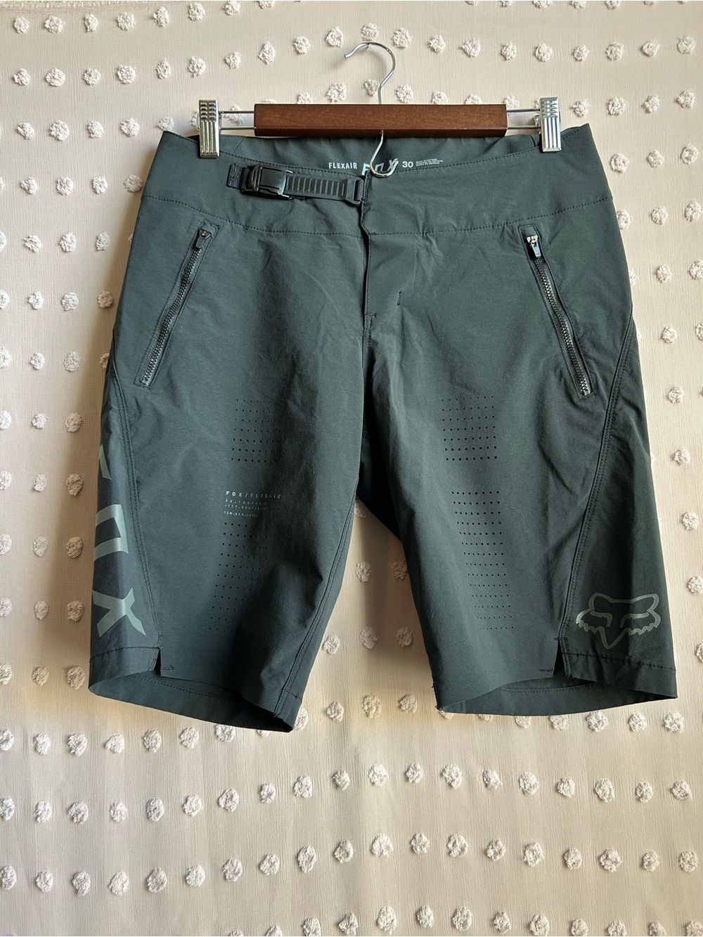 Fox Racing Men’s Flexair Mountain Biking Shorts Sz 30 Black